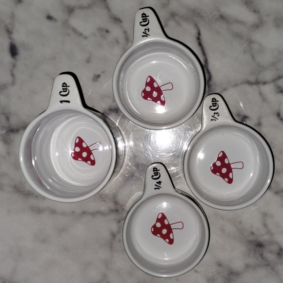 UNIQUE!! Gnome Measuring Cups by KitschNGlam ! COTTAGECORE Fairycore - Picture 4 of 5